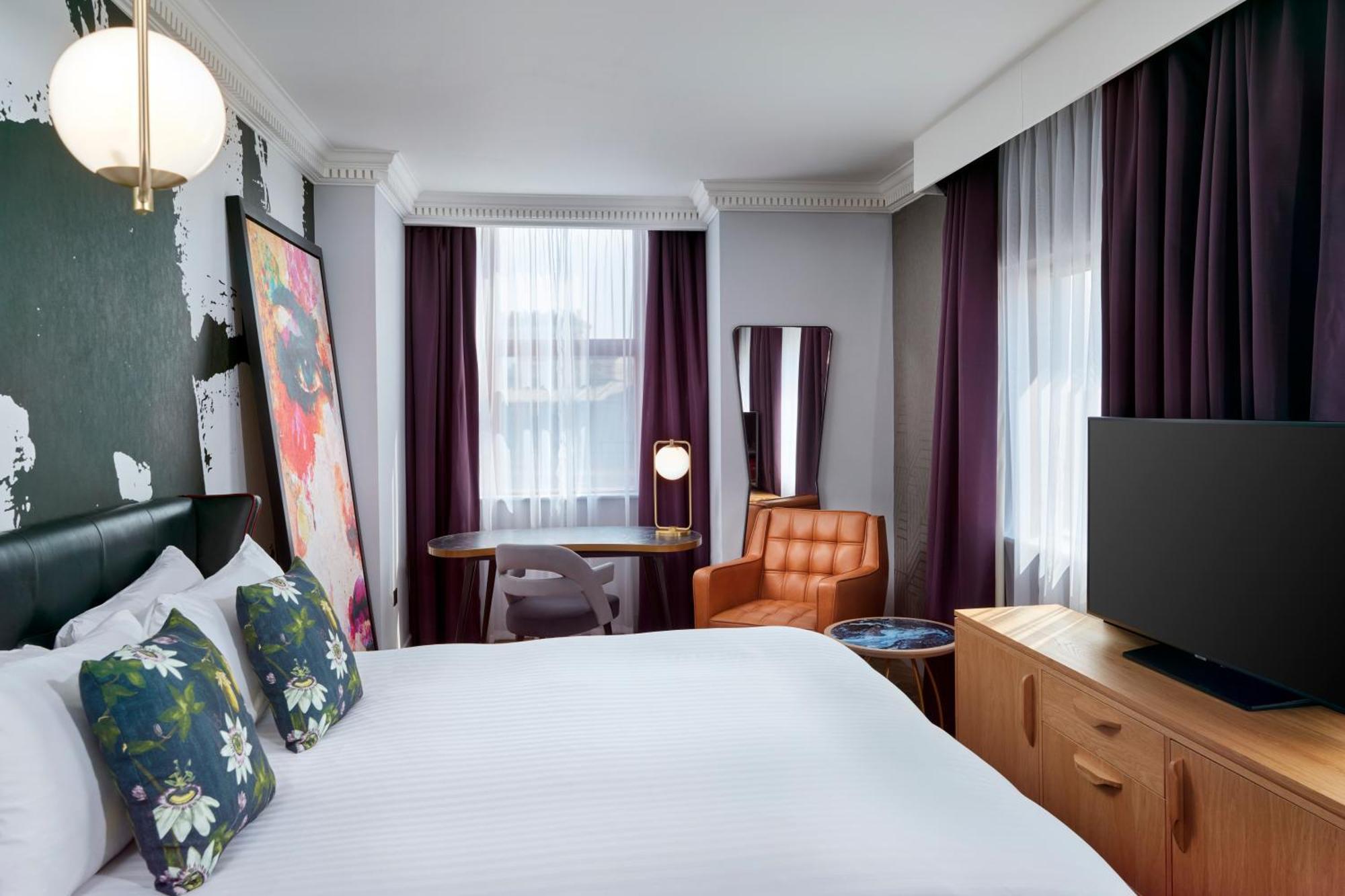 Executive Room Super King Bed,1295649775:JPEG