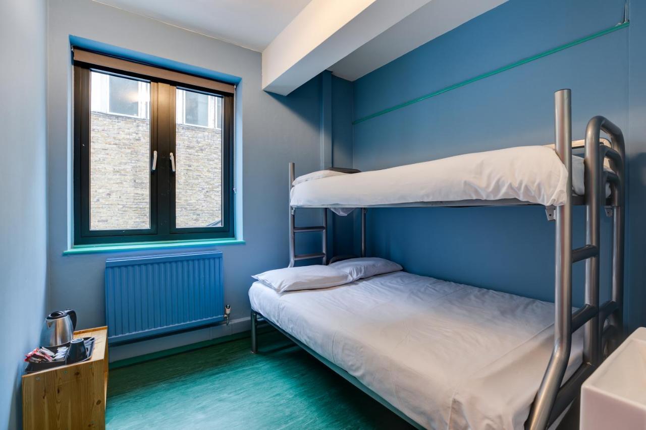 Twin Room,1363917824:JPEG