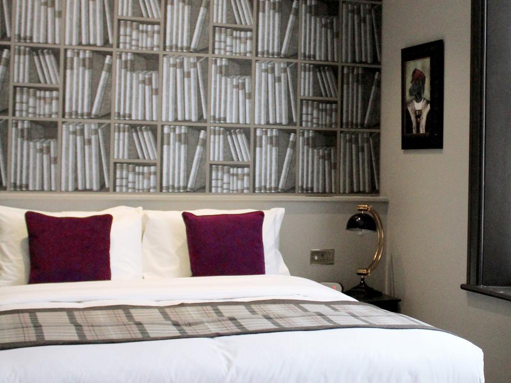 Large Double or Twin Room,821780228:JPEG