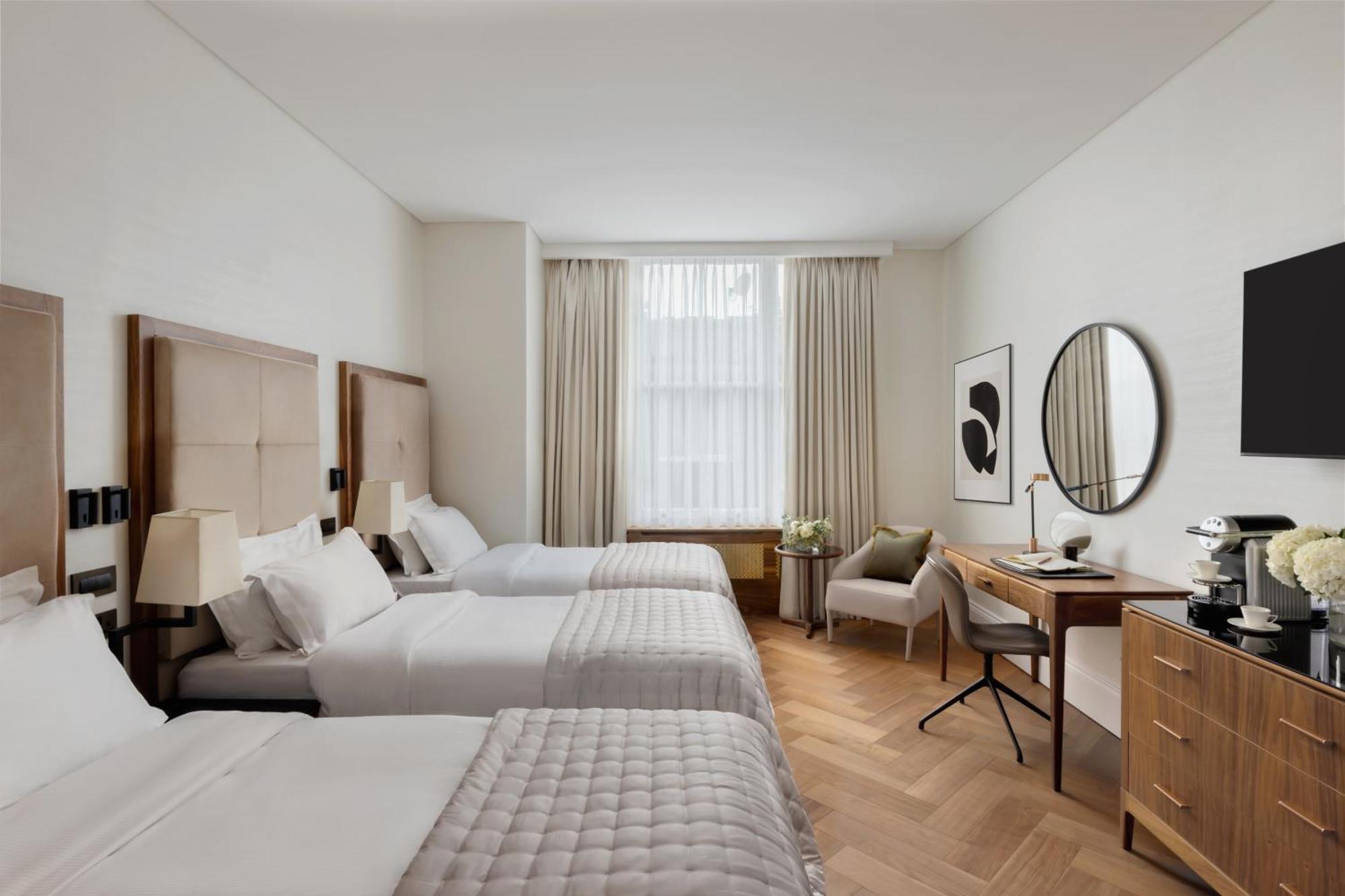Deluxe Triple Room,1706739321:JPEG