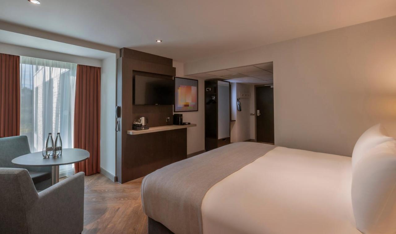 Executive King Room,1470391367:JPEG