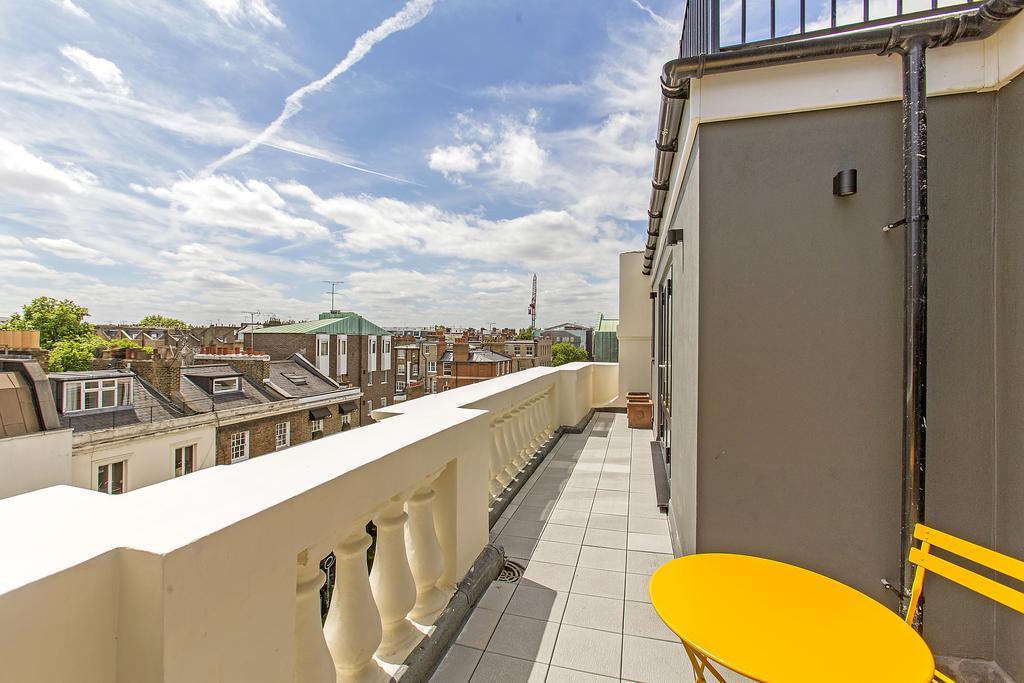 Three Bedroom Penthouse Balcony,411569310:JPEG